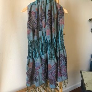 🌸NEW🌸 Shawl/ Scarf